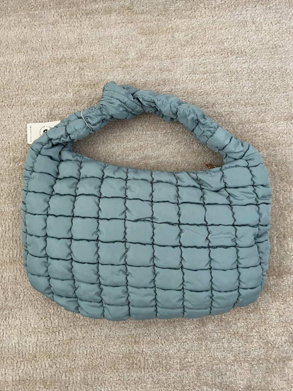 NWT Urban Expressions Blue Quilted Puffer Bag - Picture 3 of 9